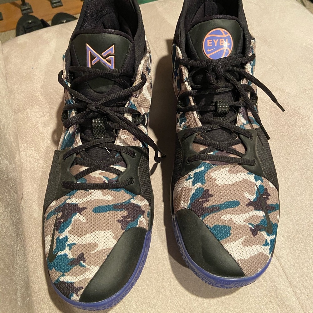 Limited edition Nike EYBL Circuit PGs. Deadstock‼️